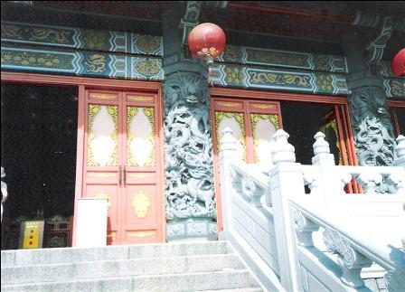 Doors of the Po Lin Monastery building